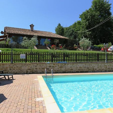 Agriturismo Ponte Di Riocchio グッビオ エクステリア 写真