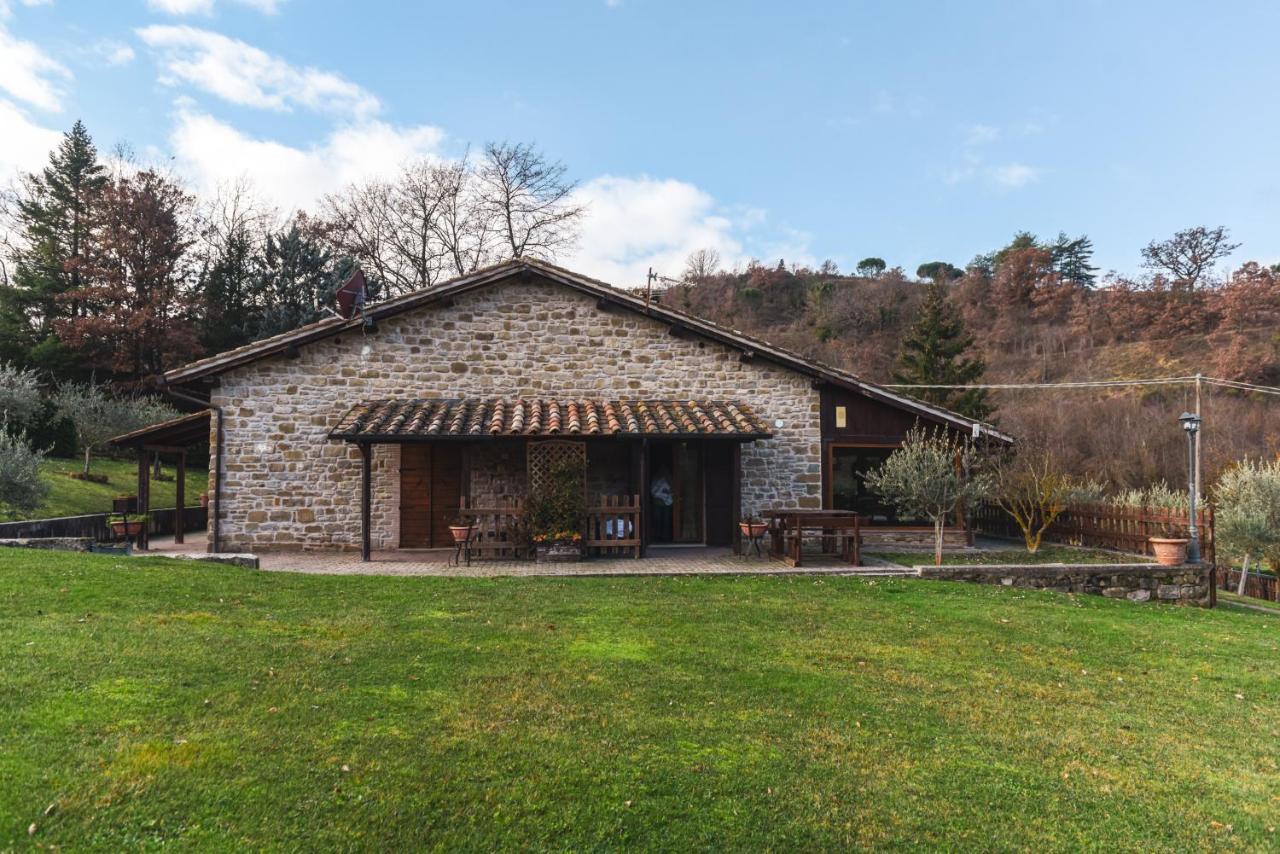 Agriturismo Ponte Di Riocchio グッビオ エクステリア 写真