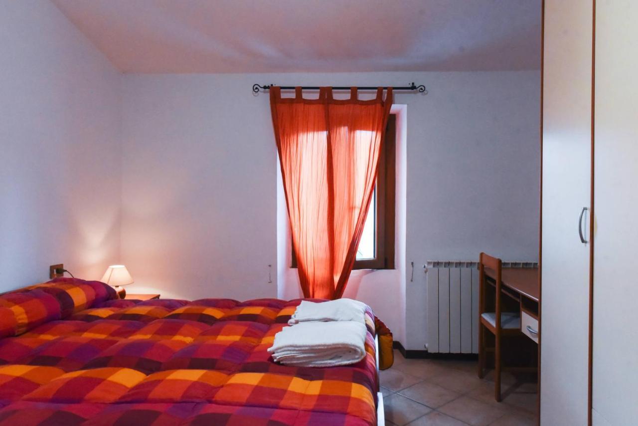 Agriturismo Ponte Di Riocchio グッビオ エクステリア 写真