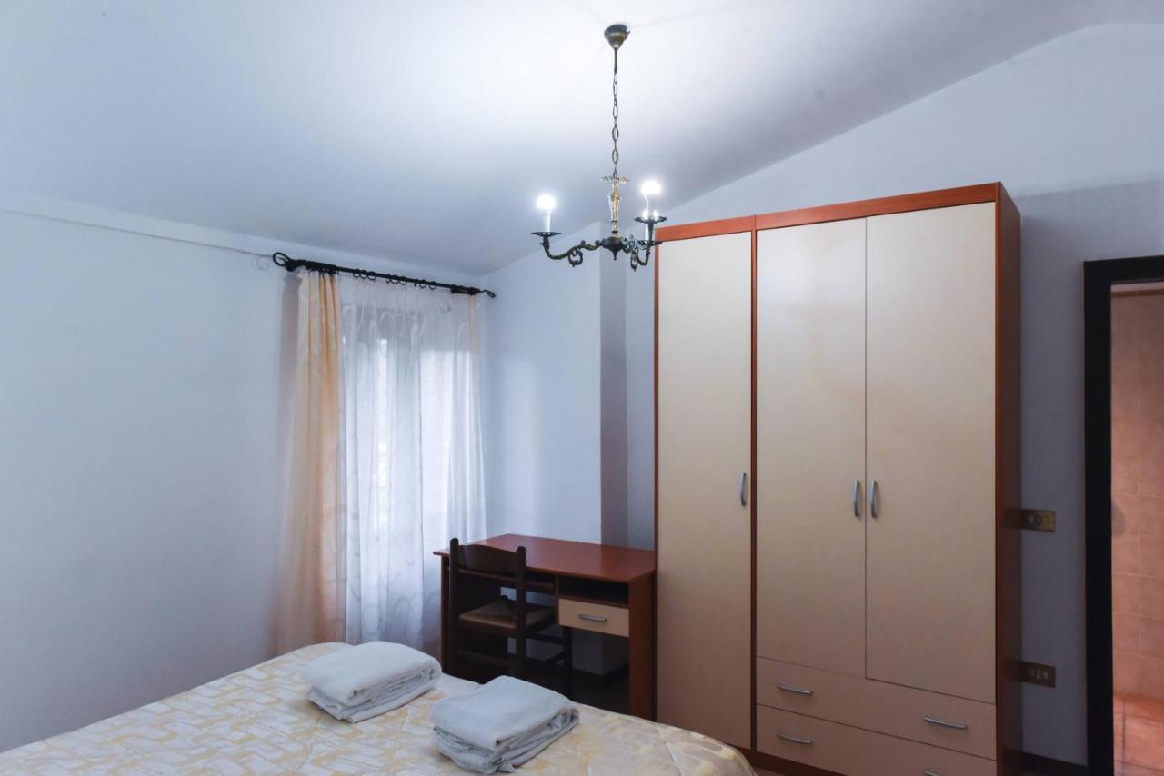 Agriturismo Ponte Di Riocchio グッビオ エクステリア 写真