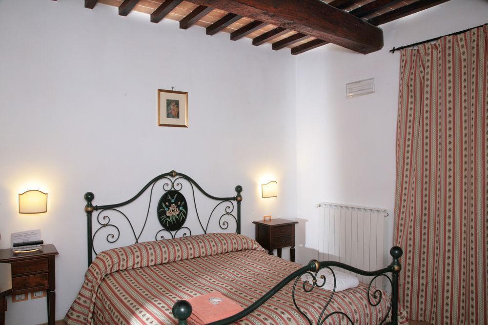Agriturismo Ponte Di Riocchio グッビオ エクステリア 写真