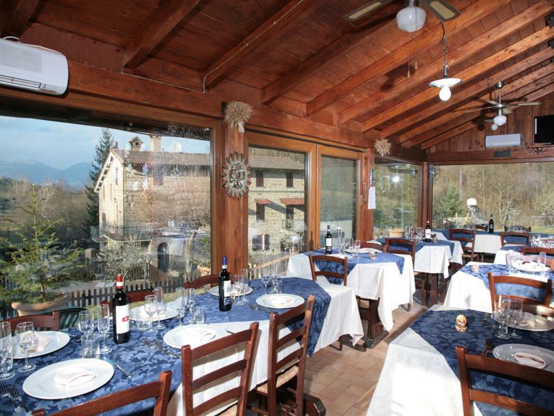 Agriturismo Ponte Di Riocchio グッビオ エクステリア 写真