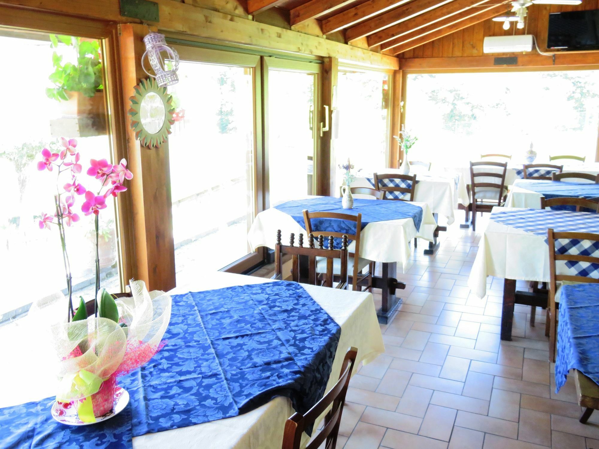 Agriturismo Ponte Di Riocchio グッビオ エクステリア 写真